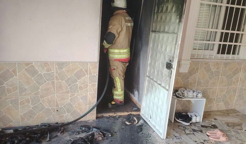Arsuz'da evin depo bölümünde çıkan yangın söndürüldü