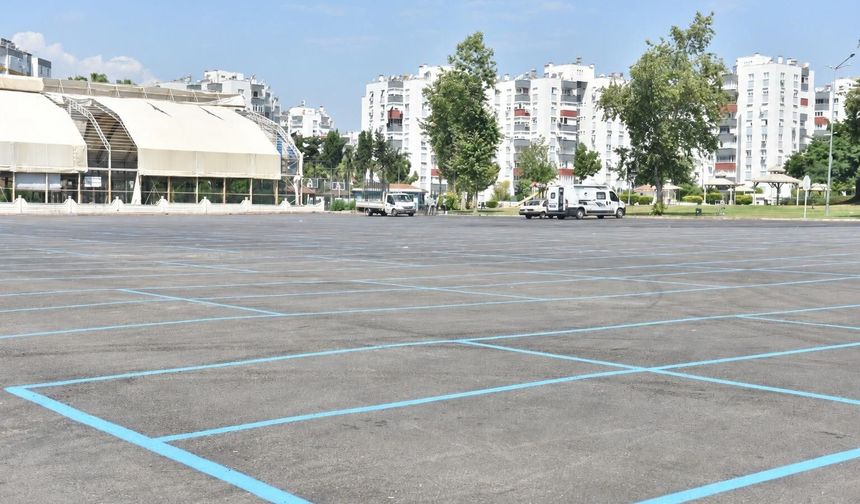 Cumartesi pazarına geçici yer