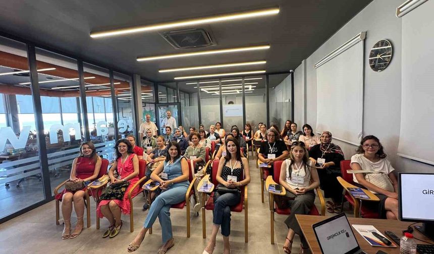 Mersin'de kadın girişimcilere destek projesi