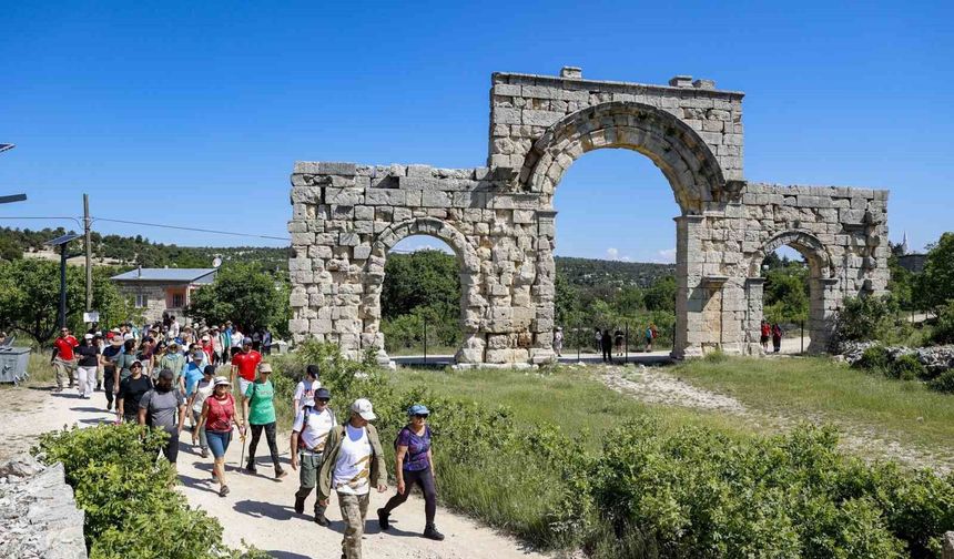 Mersin'de Tarihi Kilikya Yolunun 10'uncu etabı doğaseverleri buluşturdu