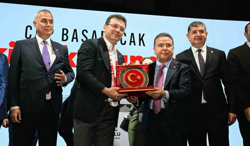 Muhittin Böcek'ten cezaevinde ek ifade: 'Ekrem İmamoğlu benden 15 milyon Euro istedi, 5 milyonu havala sistemiyle gönderdim'