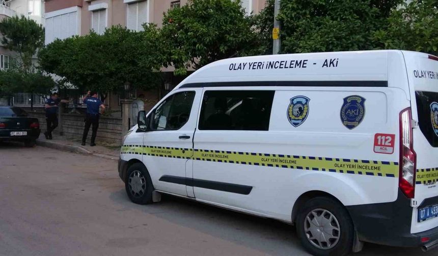 Rus turist bahçede ölü bulundu