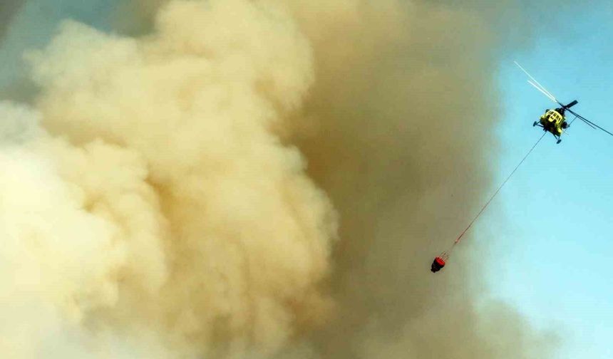 Antalya Valisi Şahin: 'Kumluca'da yangın sebebiyle 50 ev tedbir amaçlı boşaltıldı'