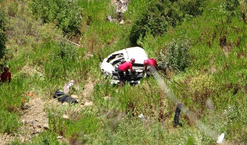 Antalya'daki feci kazada hayatını kaybeden 5 kişinin kimlikleri belli oldu