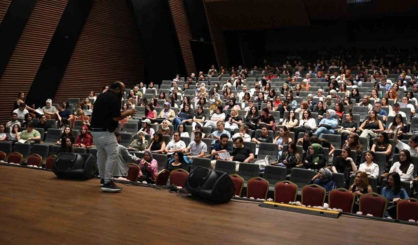 Isparta Belediyesi'nden KPSS adaylarına ücretsiz destek