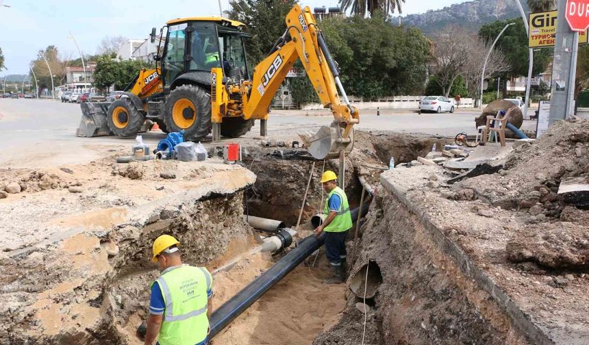 Kemer'in içmesuyu ve kanalizasyon altyapısı yenileniyor