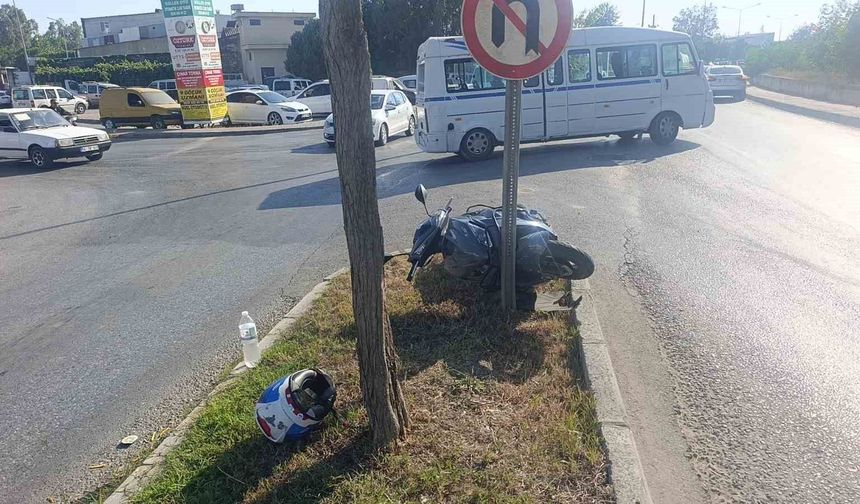 Manavgat'ta otomobil ile motosiklet çarpıştı: 1 yaralı