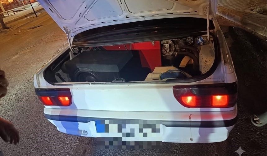 Abartı egzoz, yüksek ses ve modifiyeli araçlara ceza yağdı