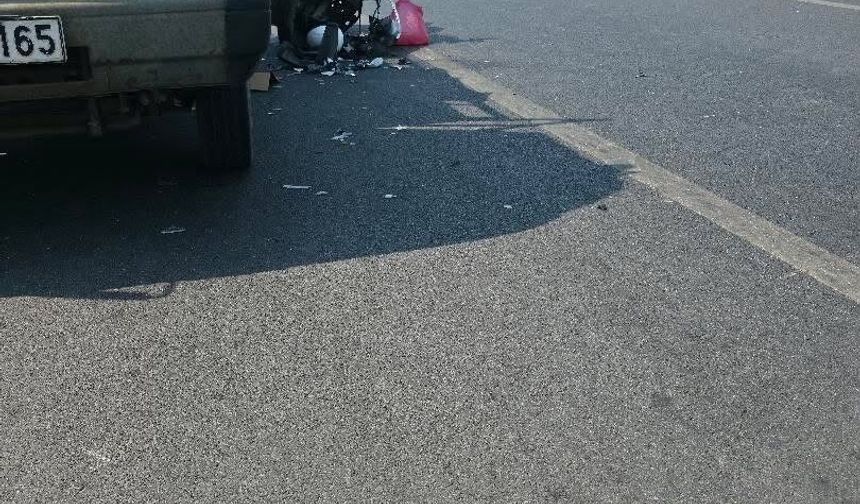Alanya'da motosiklet park halindeki araca çarptı: 1 yaralı