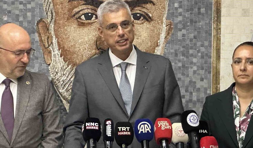 Bakan Memişoğlu'ndan hastanelerde kreş ve anaokulu açıklaması: 'İnşallah bu sene için 7 kreşe başlıyoruz'