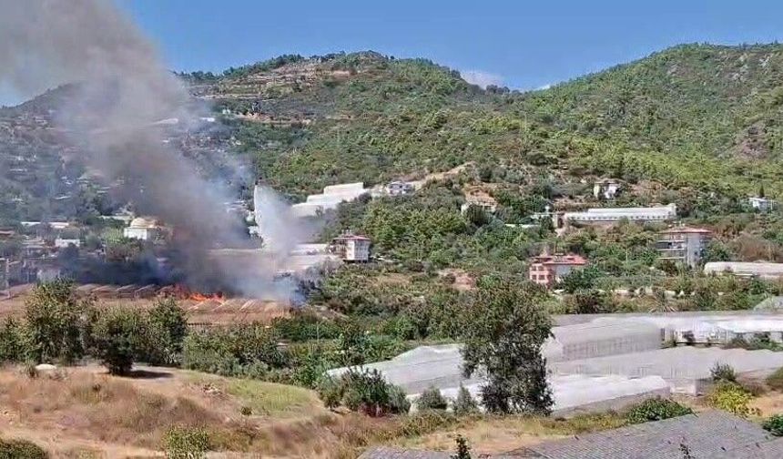 Helikopter pilotunun dikkati sayesinde yangın büyümeden söndürüldü