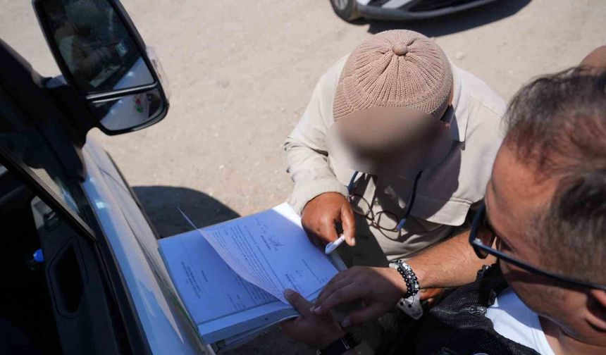 Kepez'de dilencilere zabıta operasyonu