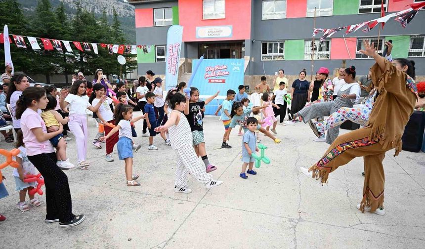 Mersin'de 'Köy Bizim Şenlik Bizim' etkinlikleri sürüyor