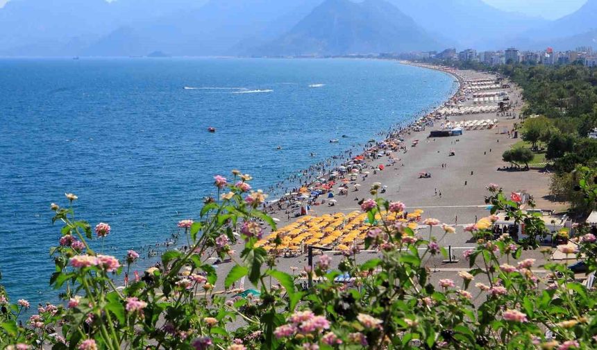 Turizmin başkenti ağustosta nitelikli tesislerde yüzde 95 doluluğa ulaştı