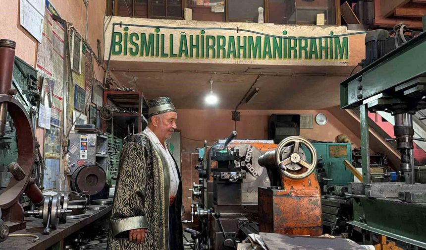 Alanya'da 51 yıldır tornacılık yapan yılın Ahi'si mesleğe 11 usta kazandırdı