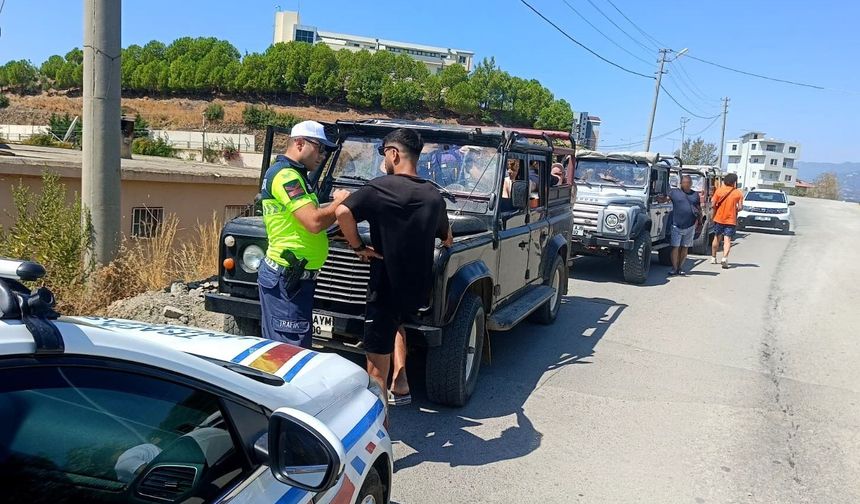Alanya'da safari araçlarına denetim: 5 araca 233 bin TL ceza