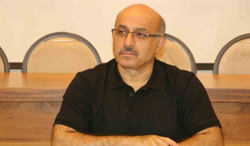 Eğitim-Bir-Sen Adana'da Mustafa Sarıgeçili adaylığını açıkladı