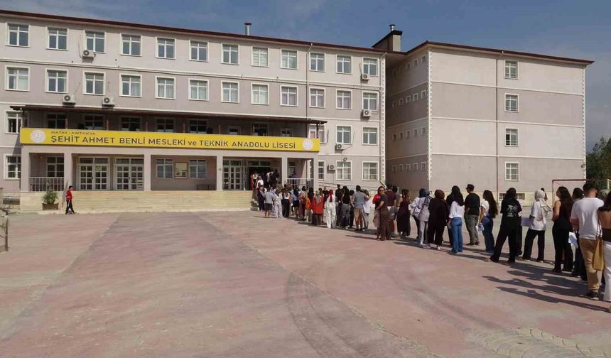 Hatay'da adayların KPSS maratonu başladı